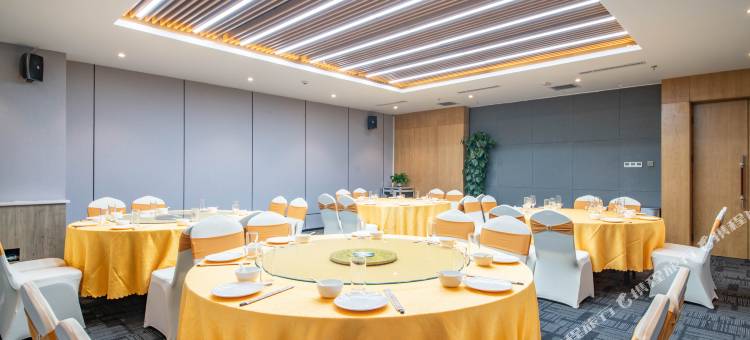 西宁宜采青航酒店(西宁火车站店)图片