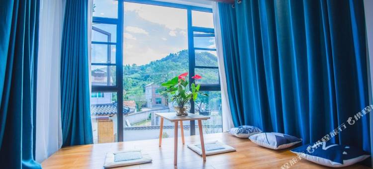 安吉晨聪悦而驿民宿(天空之城店)图片