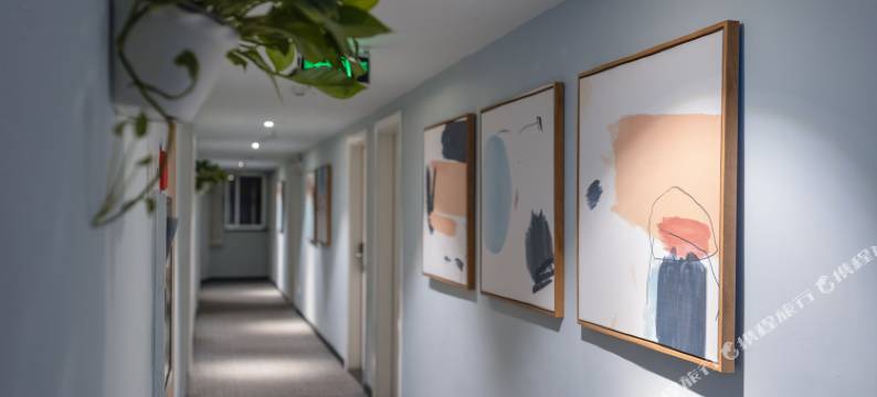 美住·曼途酒店(钦州湾大道年年丰广场店)图片