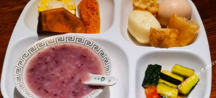 腾冲凭栏客栈图片
