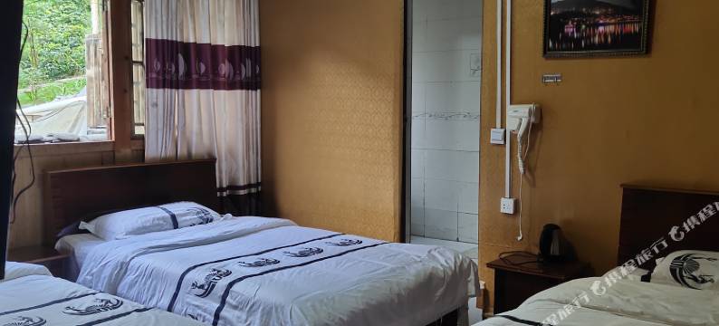 龚滩古镇宜安居客栈图片