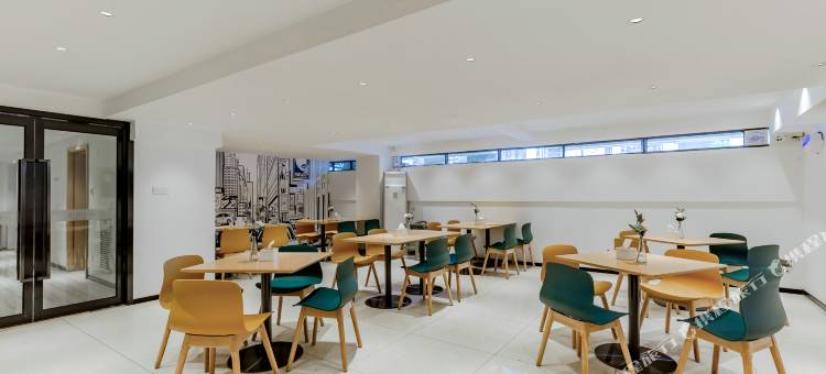城市便捷酒店(新兴筠城广场店)图片