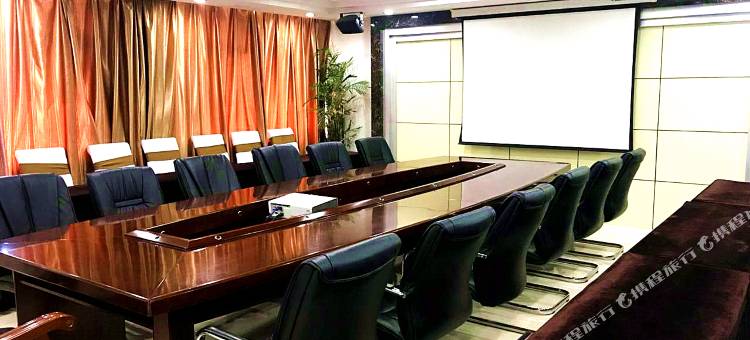 武威云翔国际酒店(武威步行街鸠摩罗什寺店)图片
