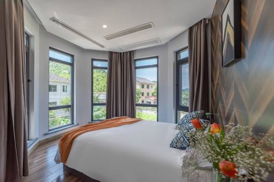 湖州草草草草草莓公寓(永兴路分店)