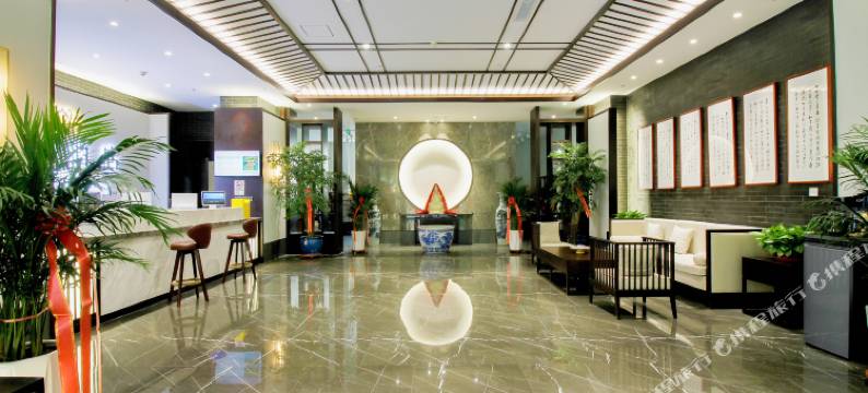 西宁锦希酒店(南山公园红十字医院店)图片