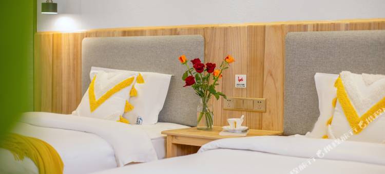 栖风听海客栈(泸沽湖大落水码头店)图片