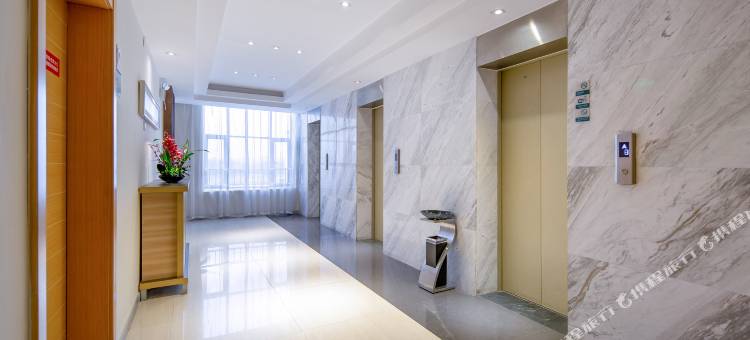 城市便捷酒店(平果平新路店)图片