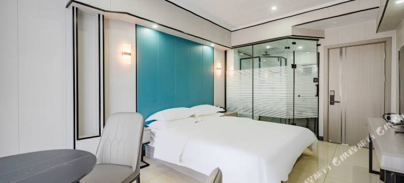 米云客智能精品民宿(胖东来天使城店)图片