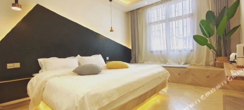 香格里拉懒人堂客栈图片