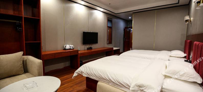 都市花园酒店(甘孜县格萨尔王城店)图片