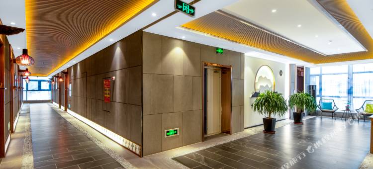 忆古韵诗酒店(太原南站龙城大街店)图片