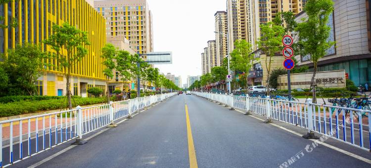 如家睿柏·云酒店(芜湖德盛广场大学城店)图片