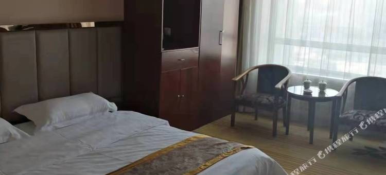 赤峰中乐宝山大酒店图片