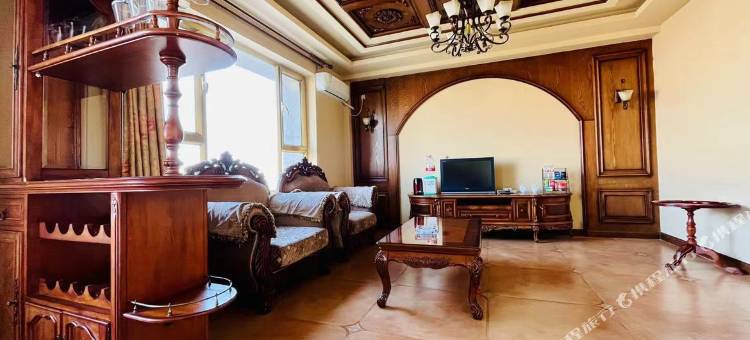 荣田假日酒店图片