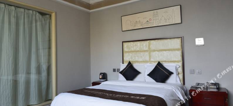 鹤壁仙鹤湖假日酒店图片