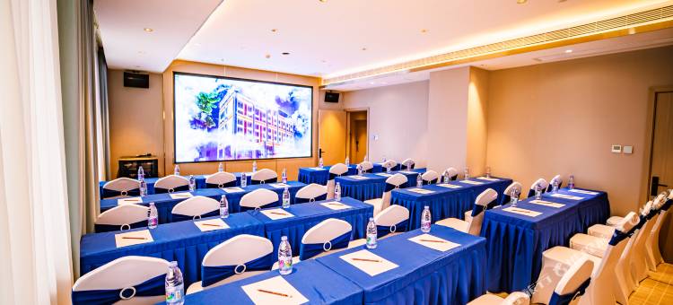 雅斯特美途酒店(贵港客世界商业文化广场高铁站店)图片