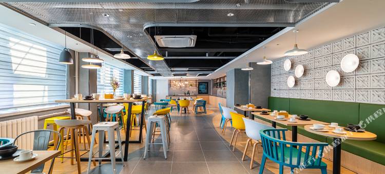 康铂酒店(聊城汽车总站万达广场店)图片