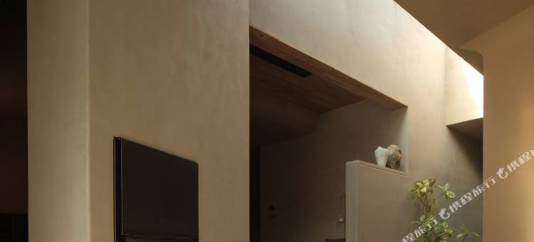 岩涺石Monster Planet民宿图片