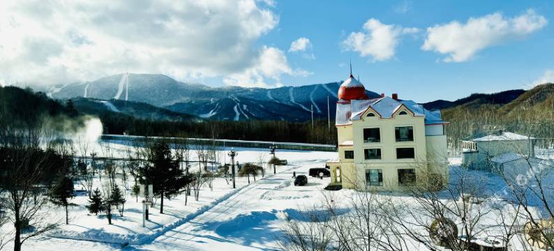 半山度民宿(亚布力滑雪旅游度假区店)图片