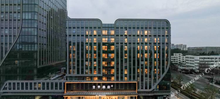 全季酒店(青岛海尔工业园万年泉路地铁站店)图片