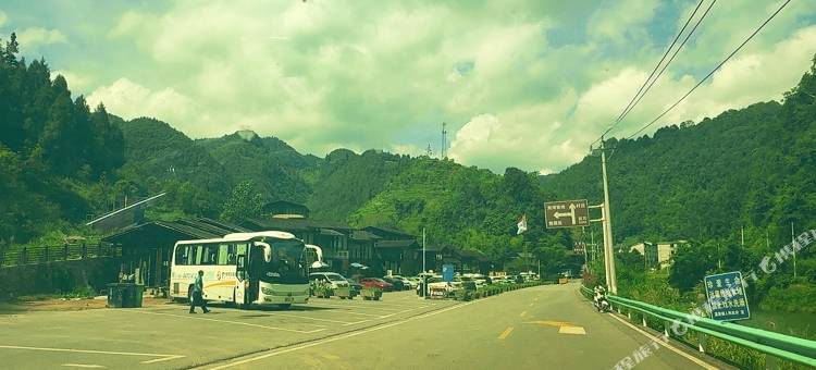 张兵客栈(双河溶洞店)图片