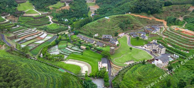 岭南小洞天·山野石屋古堡民宿图片
