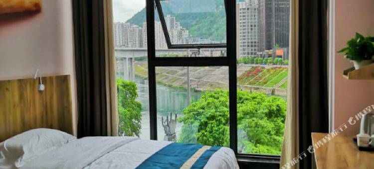 布丁酒店(彭水商贸园店)图片