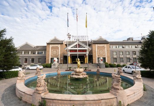 介休黄金港假日酒店外景图