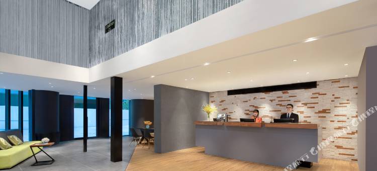 成都馨乐庭城南公寓酒店(大源国际店)图片