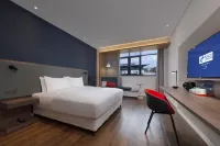 Holiday Inn Express PINGHU by IHG - 4 Sao