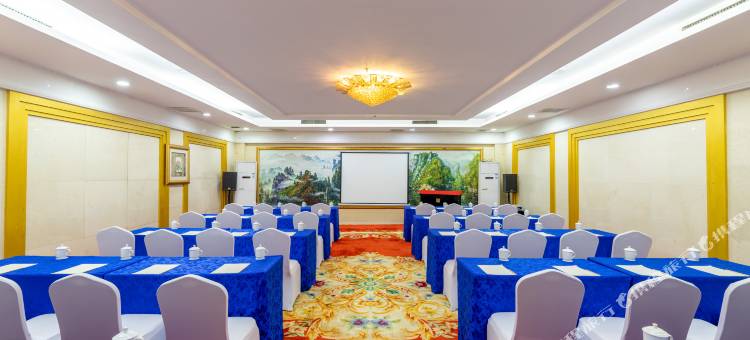 张家界蓝天大酒店图片