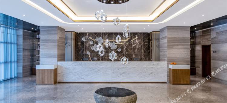 菏泽长江东路桔子水晶酒店图片