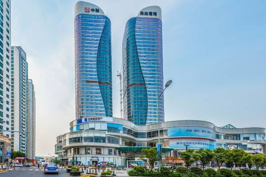 海尚云端精品度假公寓(火车站中联自由港湾店)