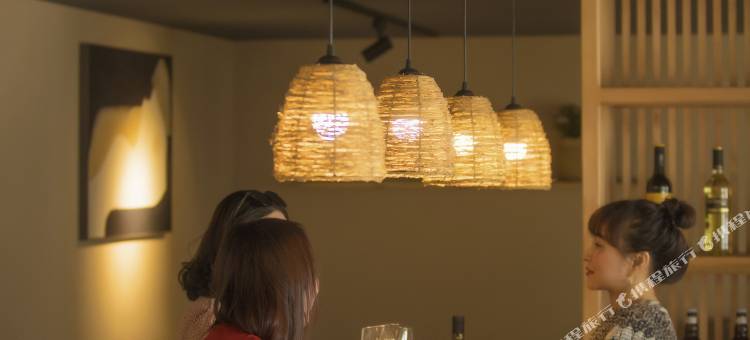 荒度余生AR-Xnn有风·光影美学丨° 既山野度假雪景酒店图片