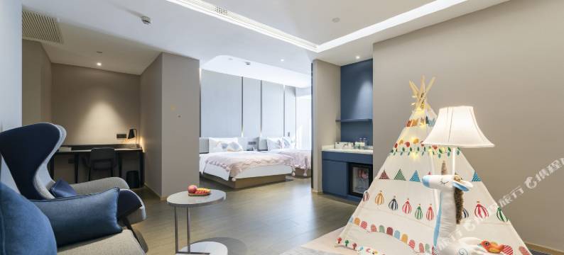 宁波外滩路劲新天地亚朵酒店图片