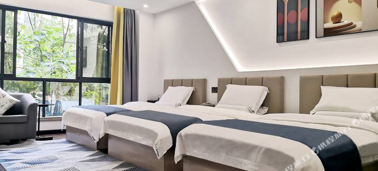 雅漫酒店(兴仁里仁广场店)图片