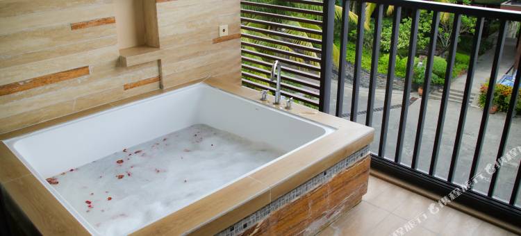 保亭戴斯酒店图片