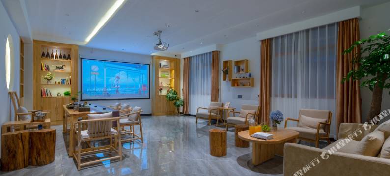 香格里拉简忆轻奢智能供氧民宿(独克宗古城月光广场店)图片