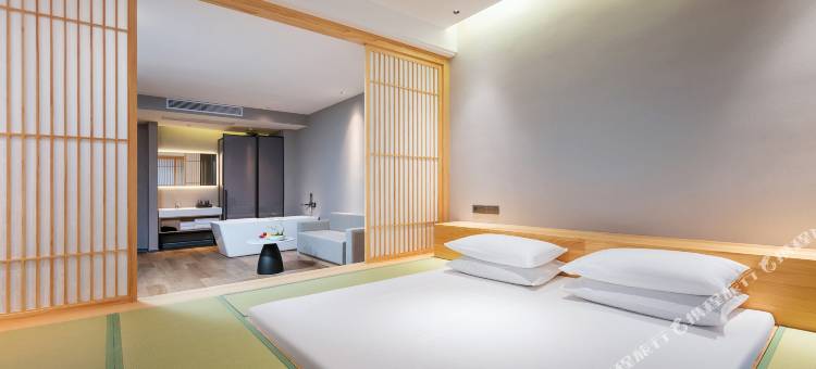 鹿岛鹿角日式榻榻米酒店(临平新天地店)图片