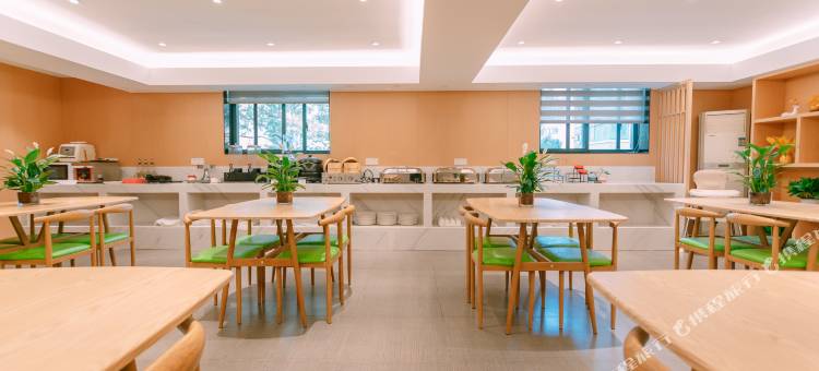 法菲亚酒店(马鞍山八佰伴金鹰购物中心店)图片