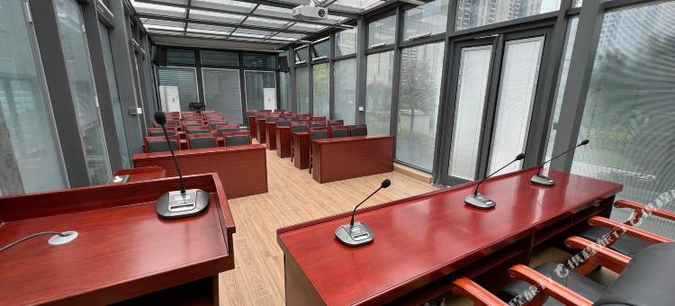 成都锦悦花园酒店(建设路东郊记忆店)图片