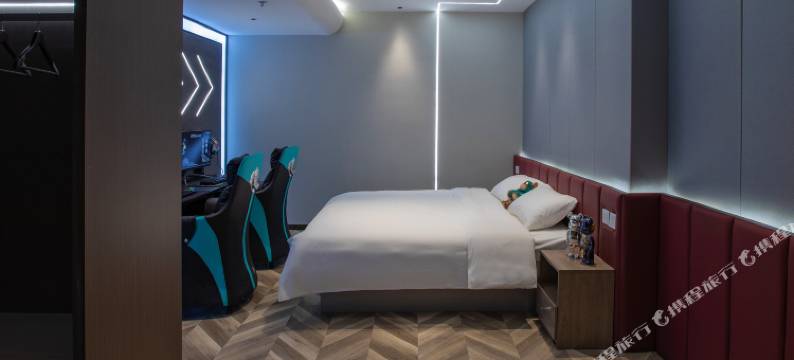 简悦电竞商务酒店(黄山屯溪老街店)图片