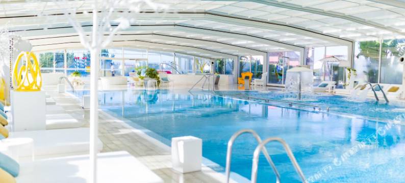 奥古斯塔生态养生度假村(Augusta Eco Wellness Resort 4 - SPA Access included)图片