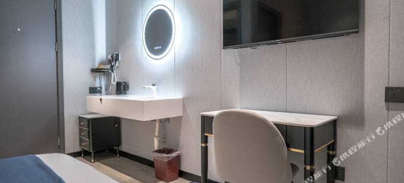 深圳凯云酒店(罗湖口岸向西村地铁站店)图片