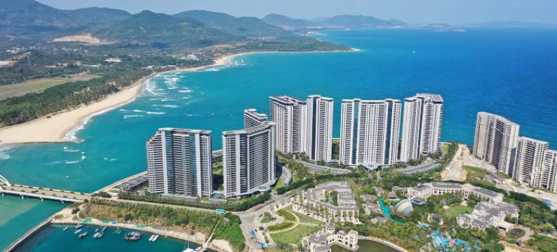 爱上浪花冲浪海景公寓(万宁融创日月湾店)图片