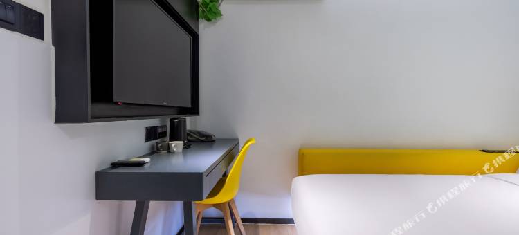 易佰酒店(北京朝阳高铁站大悦城店)图片