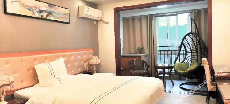 遵义黔屿酒店(林达美食街店)图片