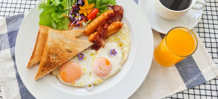 北碧市酒店(Kanchanaburi City Hotel)图片