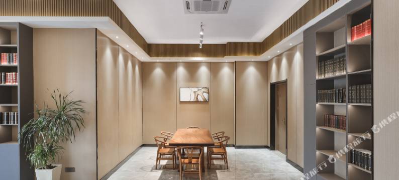 都汇壹品公寓(南京南站南广场都荟天地城店)图片