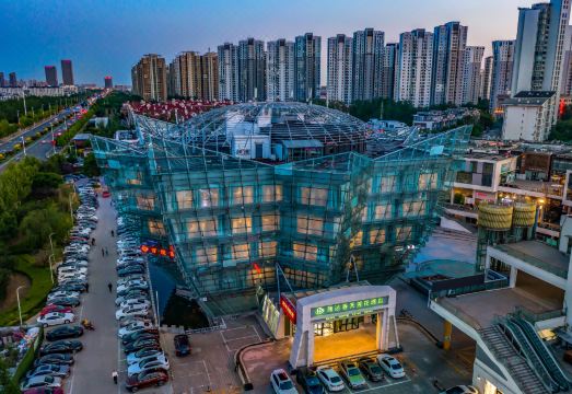 Ruida Spring Lotus Hotel (Tianjin Meijiang National Convention and Exhibition Center)Hotel Overview